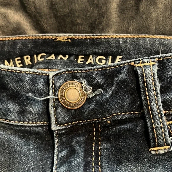 Super stretch size 4 American Eagle jeggings - Picture 6 of 8